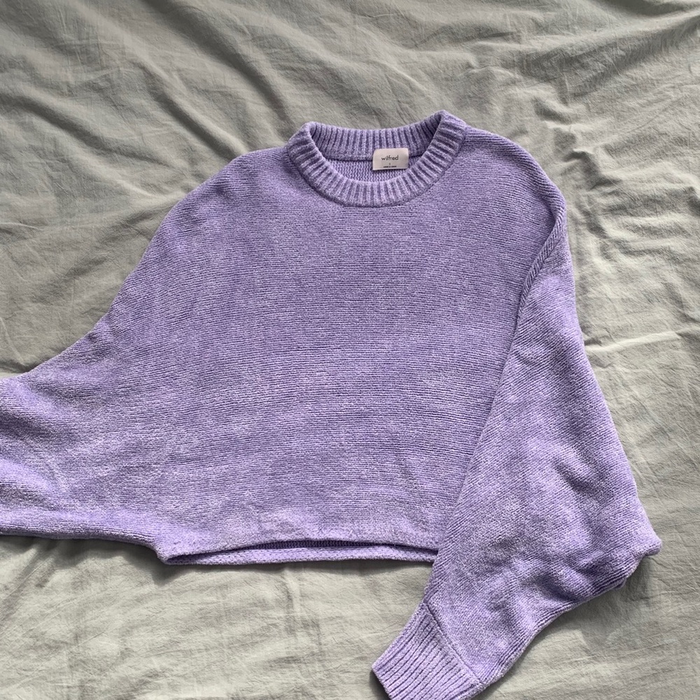 ARITZIA Lilac Cropped Sweater